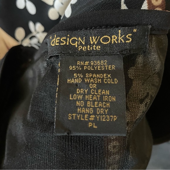 Design Works Top Beautiful Florals! Rhinestone Details Size PL - Picture 8 of 9